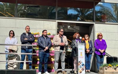El Ayuntamiento de Dolores se suma a las reivindicaciones por el 8M